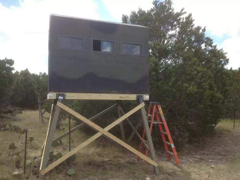 T-Box Deer Blind